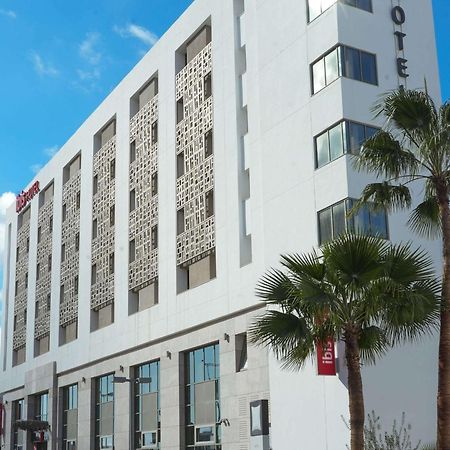 Ibis Sfax Hotel Bagian luar foto