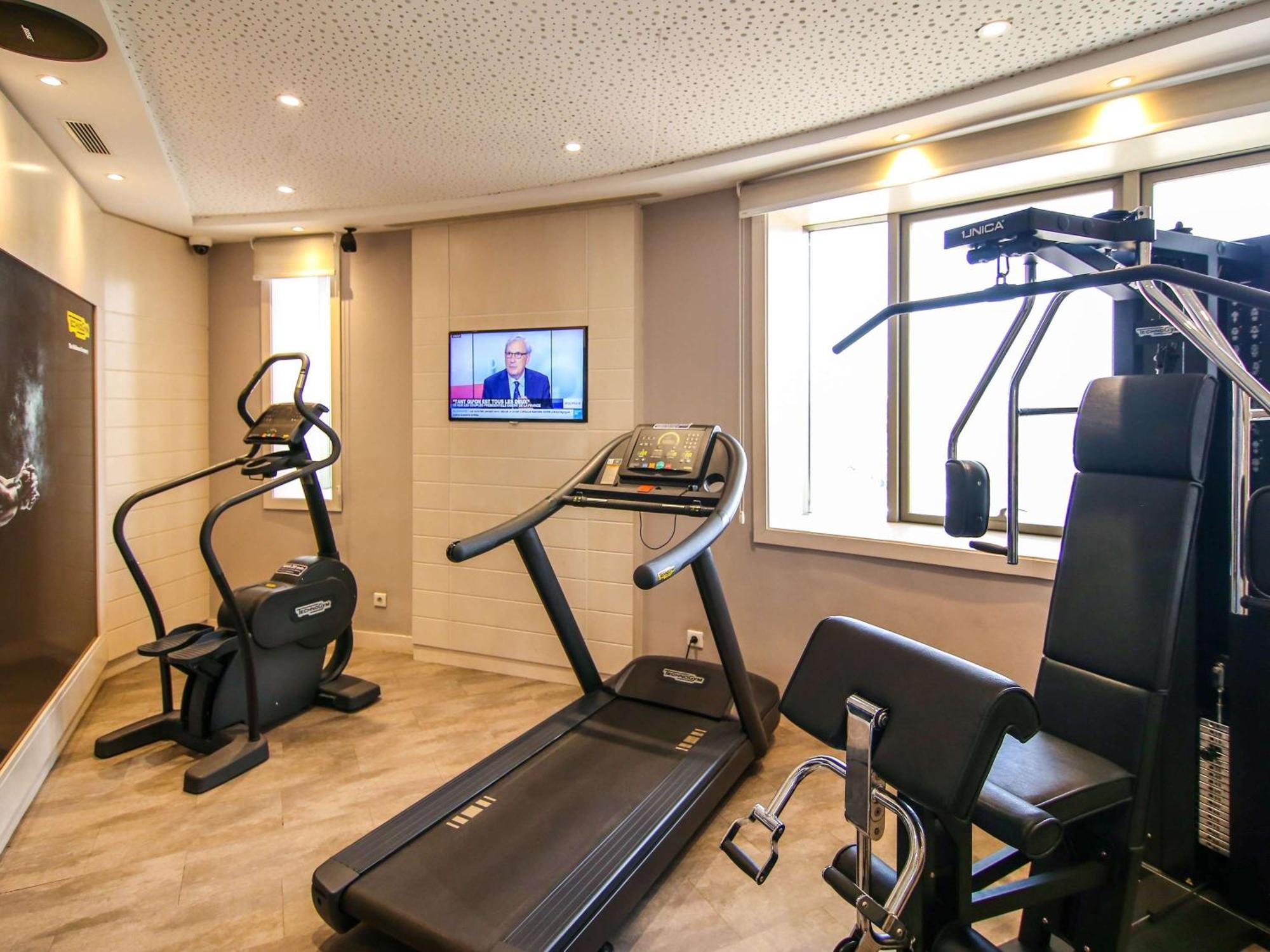 Ibis Sfax Hotel Bagian luar foto