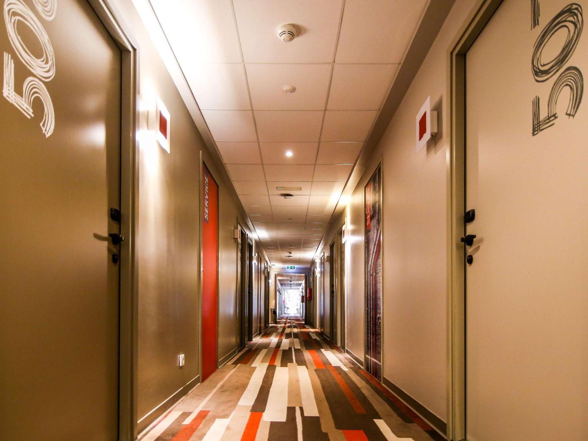 Ibis Sfax Hotel Bagian luar foto